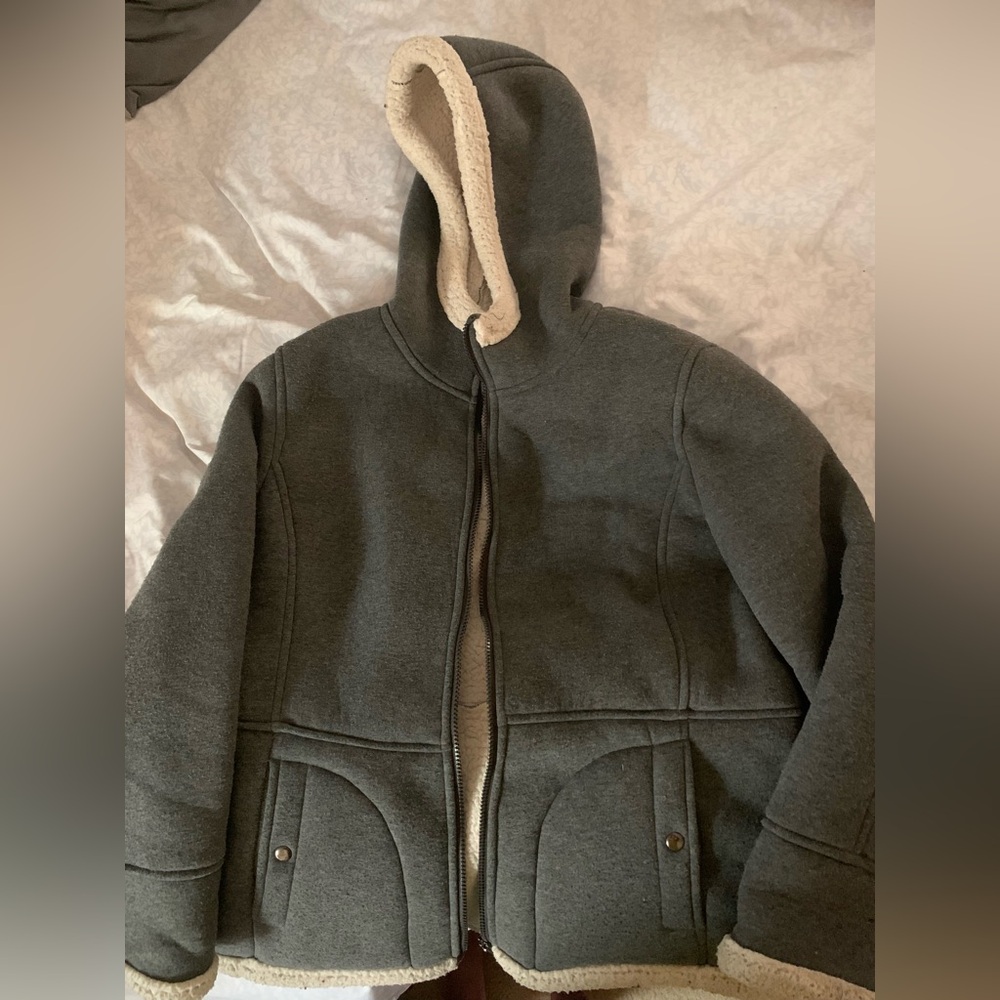 Grey faux sherpa lined jacket.